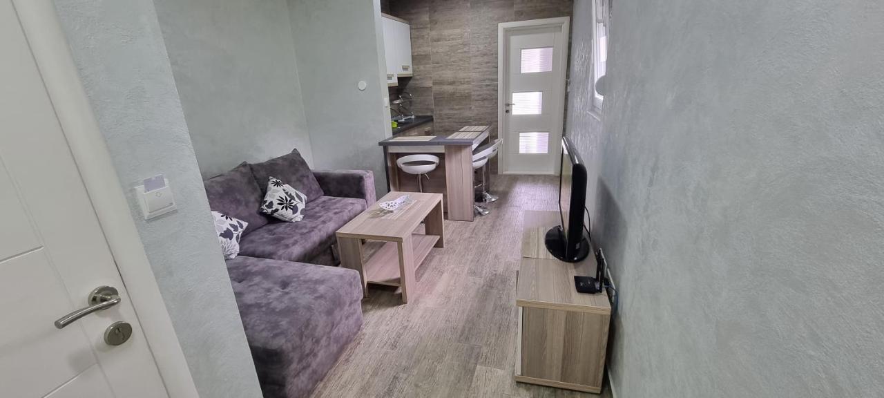 Amarok Apartment Бар Екстериор снимка
