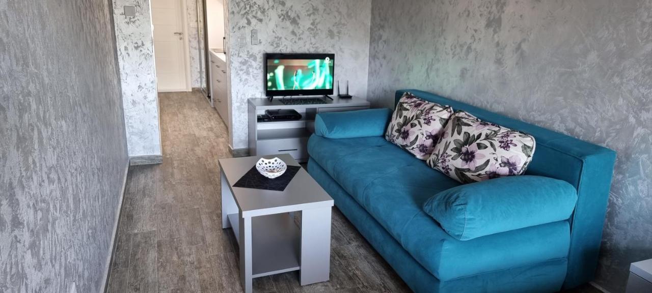 Amarok Apartment Бар Екстериор снимка