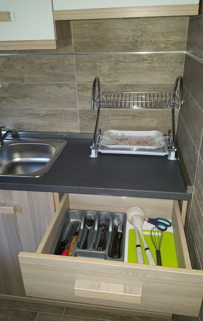Amarok Apartment Бар Екстериор снимка