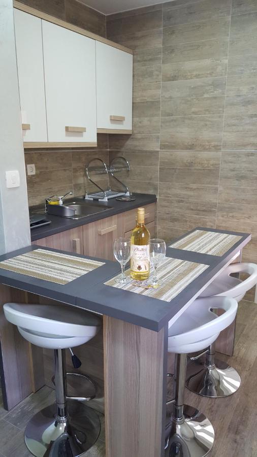 Amarok Apartment Бар Екстериор снимка