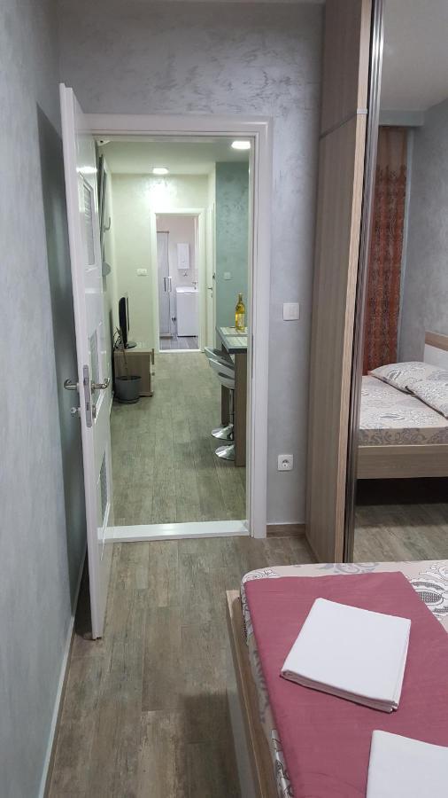 Amarok Apartment Бар Екстериор снимка